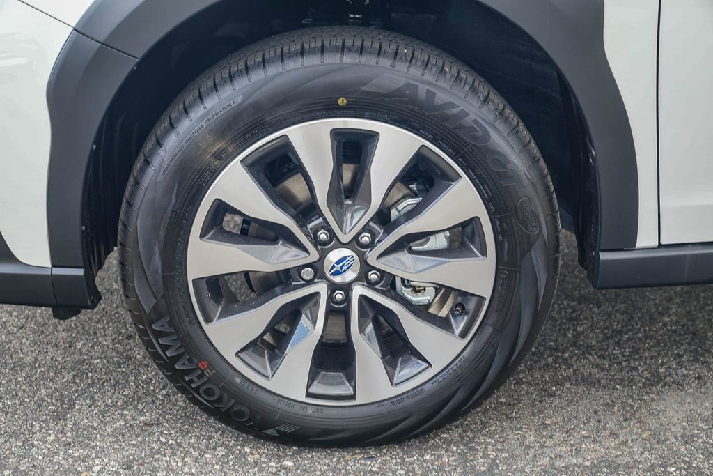 New 2025 Subaru Outback Limited image 9