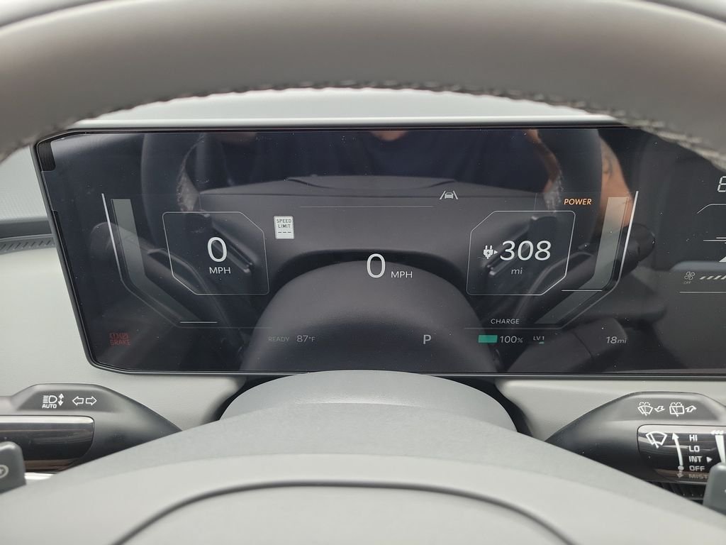 New 2027 Kia EV3 Wind FWD image 25