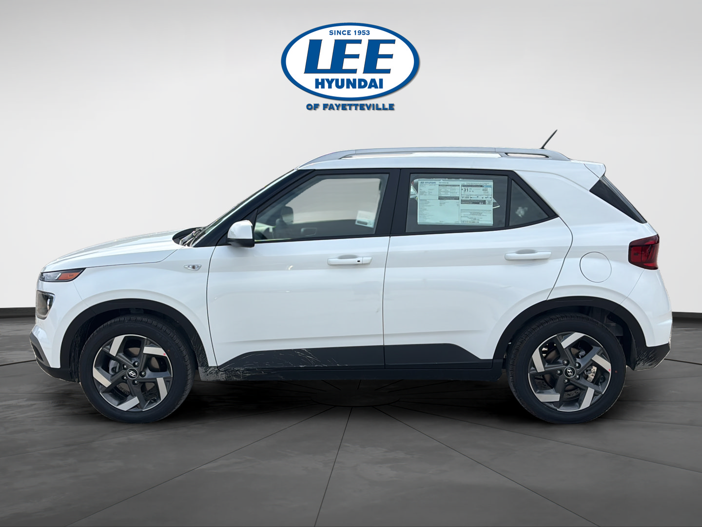 New 2026 Hyundai Venue SEL FWD image 6