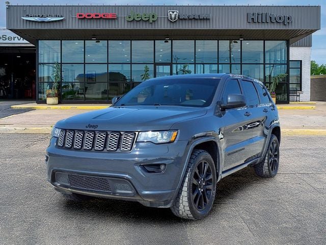 Used 2018 Jeep Grand Cherokee Altitude AWD/4WD video 1