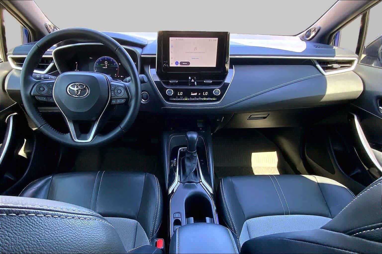 Certified 2025 Toyota Corolla XSE FWD image 15