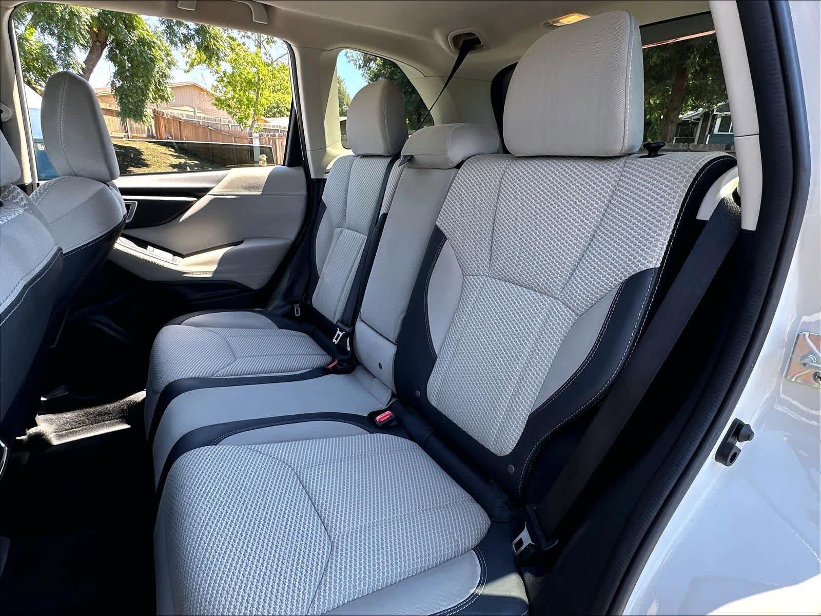 Used 2019 Subaru Forester Premium w/ All-Weather Package AWD/4WD image 29