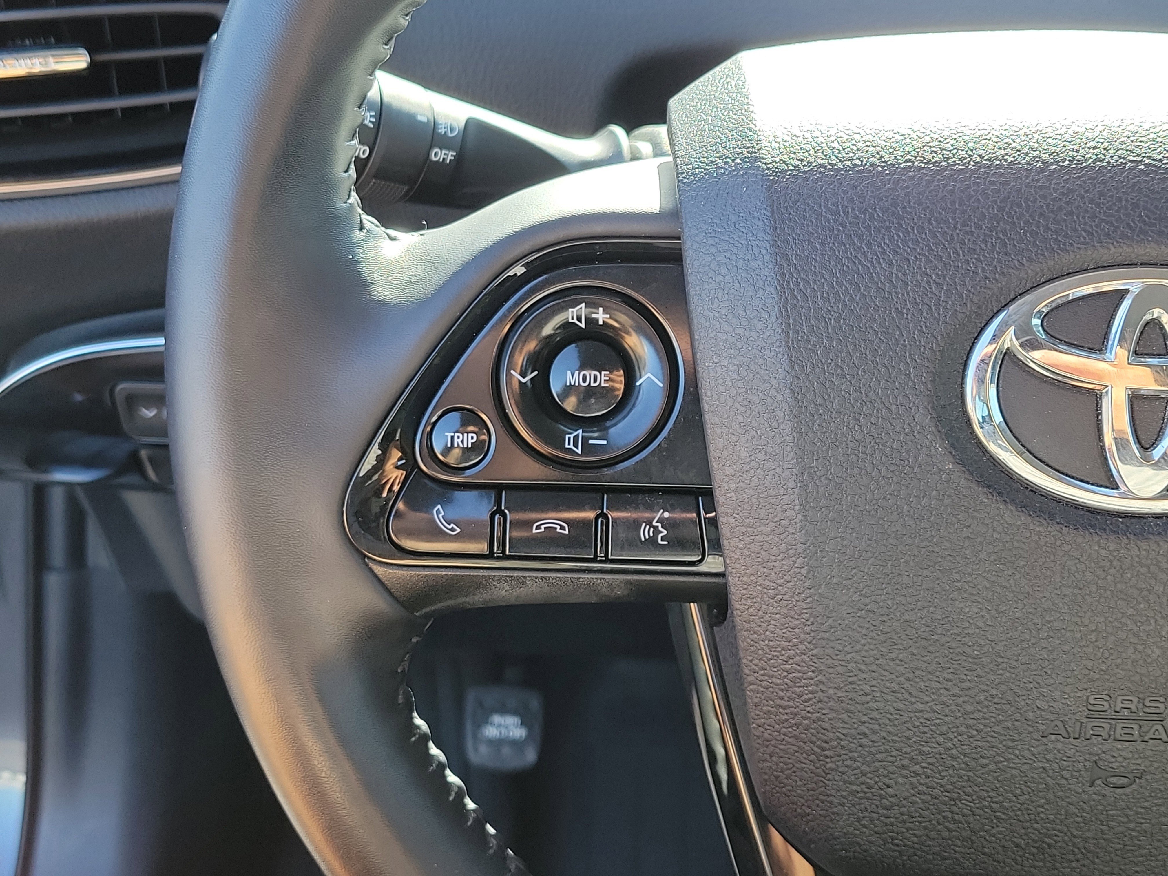 Used 2019 Toyota Prius XLE AWD/4WD image 23