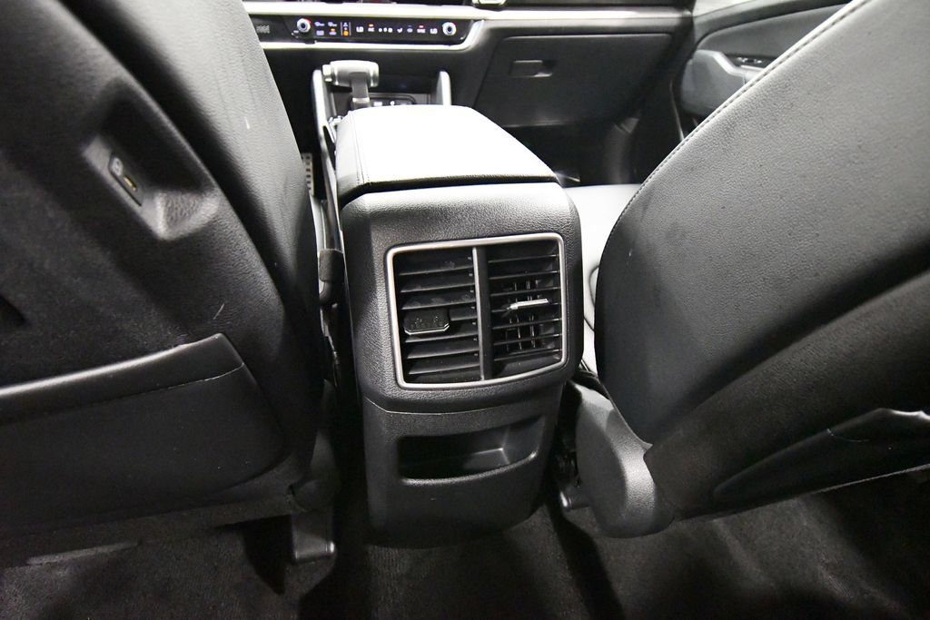 Certified 2025 Kia Sportage X-Pro AWD/4WD image 17