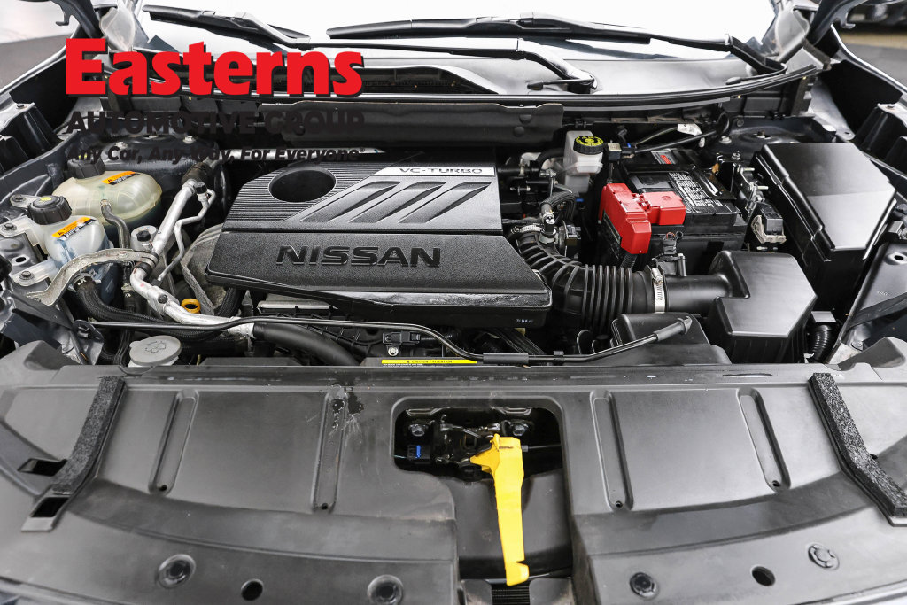Used 2023 Nissan Rogue S AWD/4WD image 8