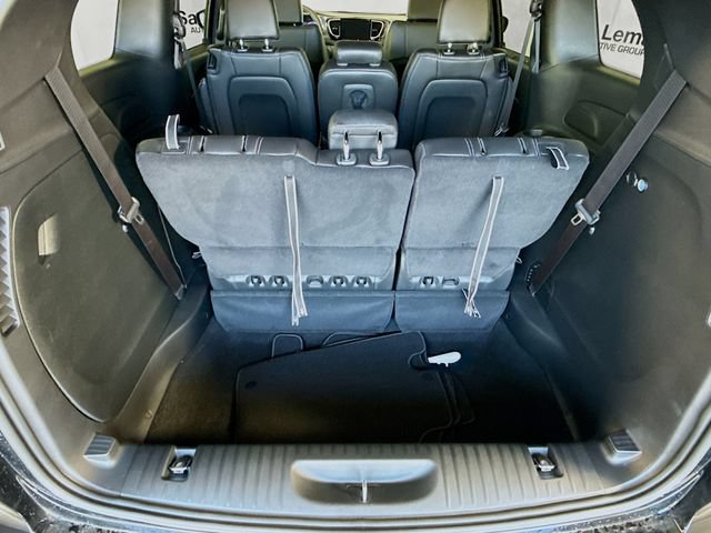 New 2026 Chrysler Pacifica Select w/ S Appearance Package FWD image 25