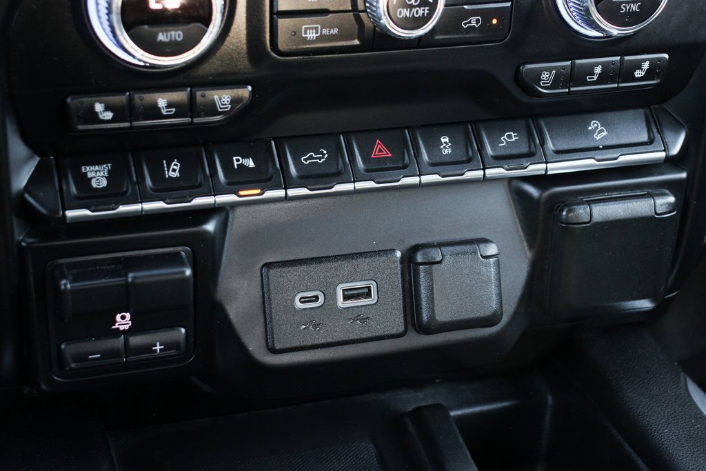 Used 2020 GMC Sierra 2500 Denali w/ Denali Ultimate Package image 34