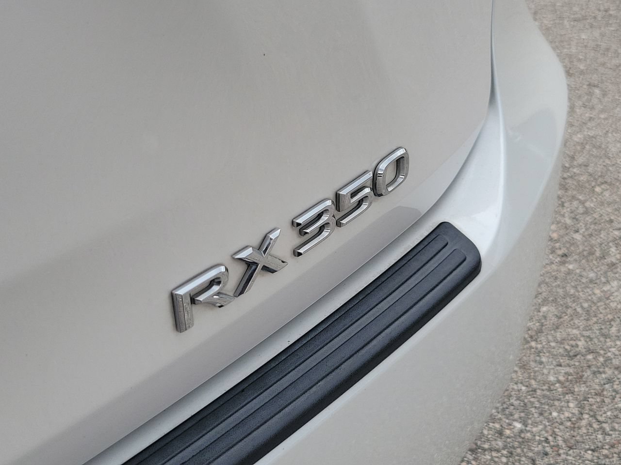 Used 2019 Lexus RX 350 FWD w/ Navigation Package image 6