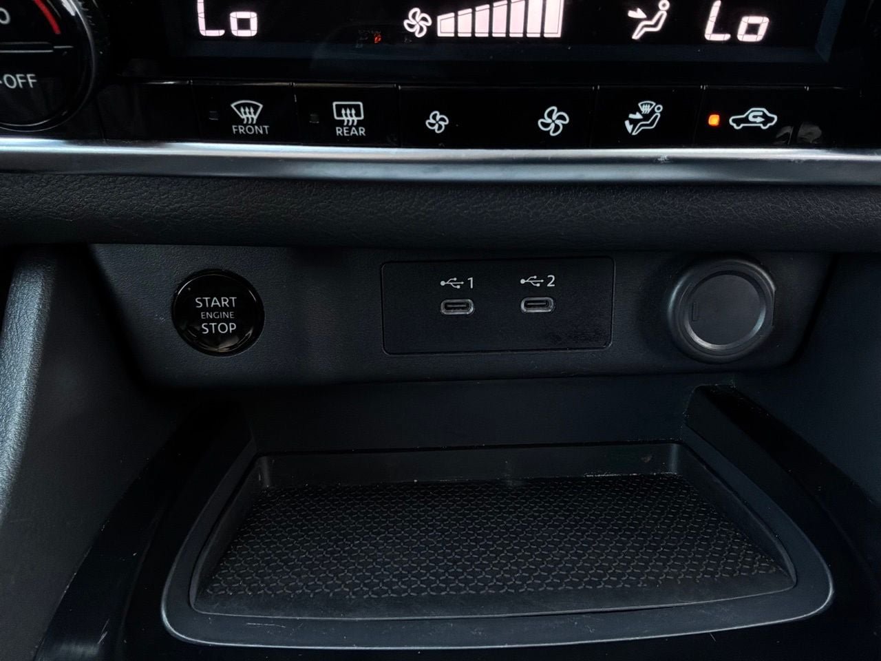 Used 2025 Nissan Rogue SV FWD image 25