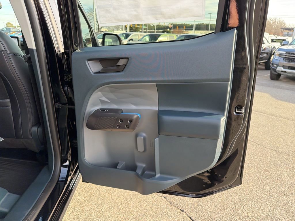 New 2026 Ford Maverick Lobo image 19