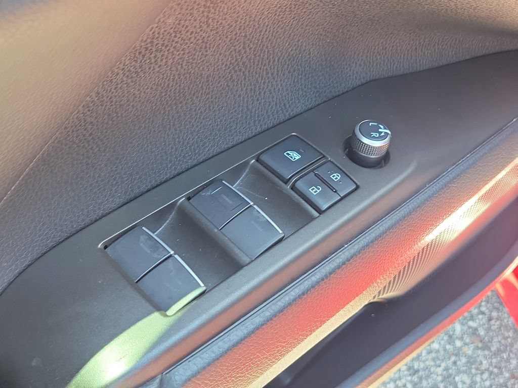 Used 2022 Toyota Camry XSE w/ Navigation Package FWD image 19