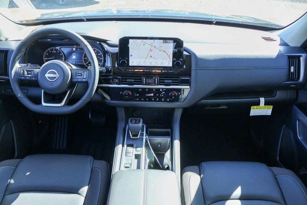 New 2025 Nissan Pathfinder SL w/ Lighting Package (N92) image 6