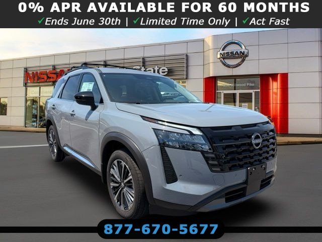 New 2026 Nissan Pathfinder Platinum w/ Cargo Package AWD/4WD image 1