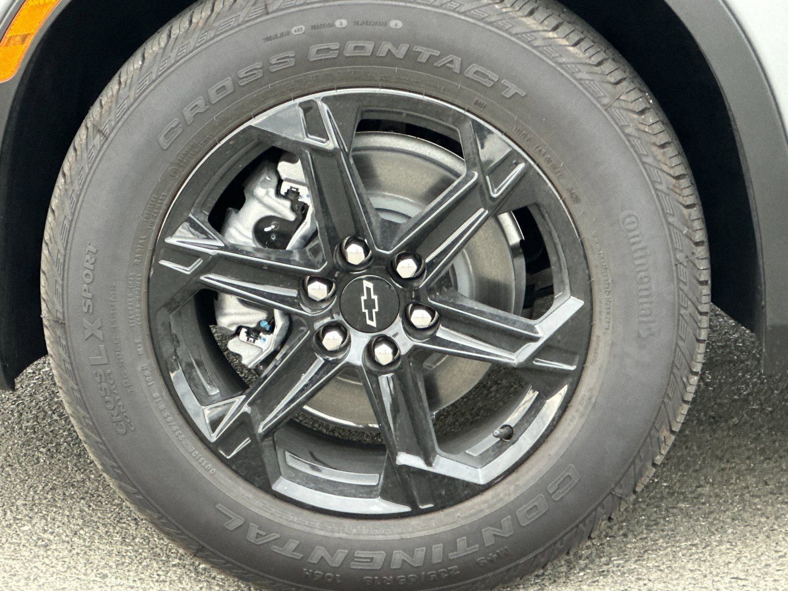 New 2025 Chevrolet Blazer LT w/ Midnight/Sport Edition image 33