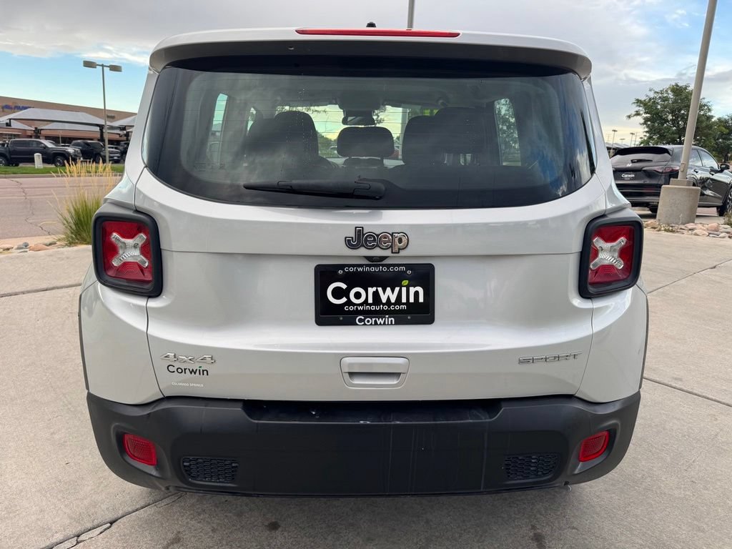 Used 2021 Jeep Renegade Sport AWD/4WD image 6