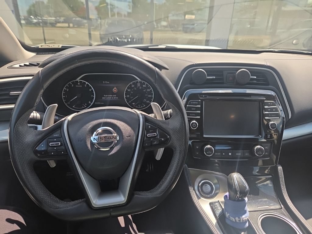 Used 2017 Nissan Maxima SR w/ Midnight Edition FWD image 7