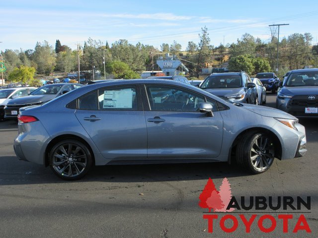 New 2026 Toyota Corolla SE image 2