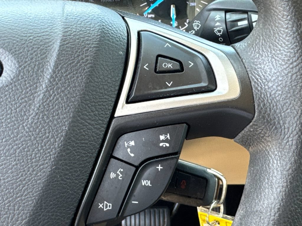 Used 2014 Ford Fusion SE FWD image 27