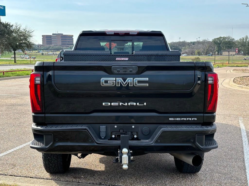 Used 2024 GMC Sierra 3500 Denali Ultimate image 5