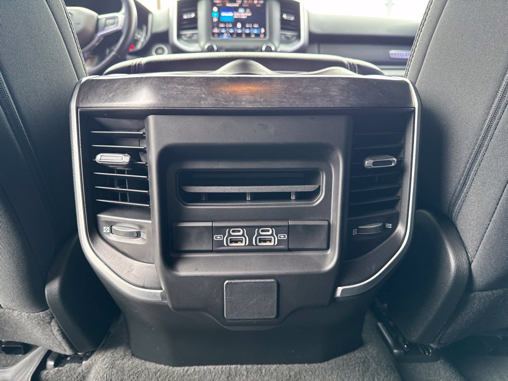 Used 2023 RAM 1500 Big Horn AWD/4WD image 29