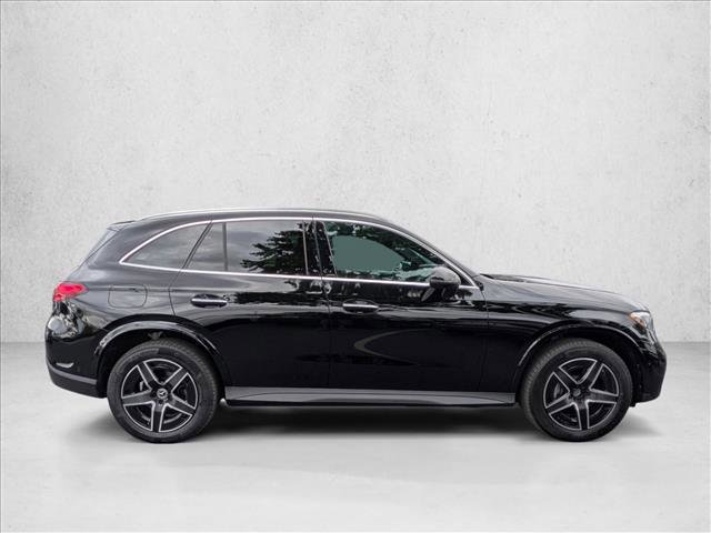 Certified 2026 Mercedes-Benz GLC 300 image 4