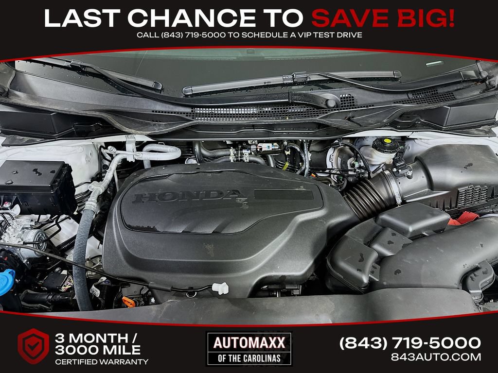 Used 2025 Honda Odyssey Touring image 9