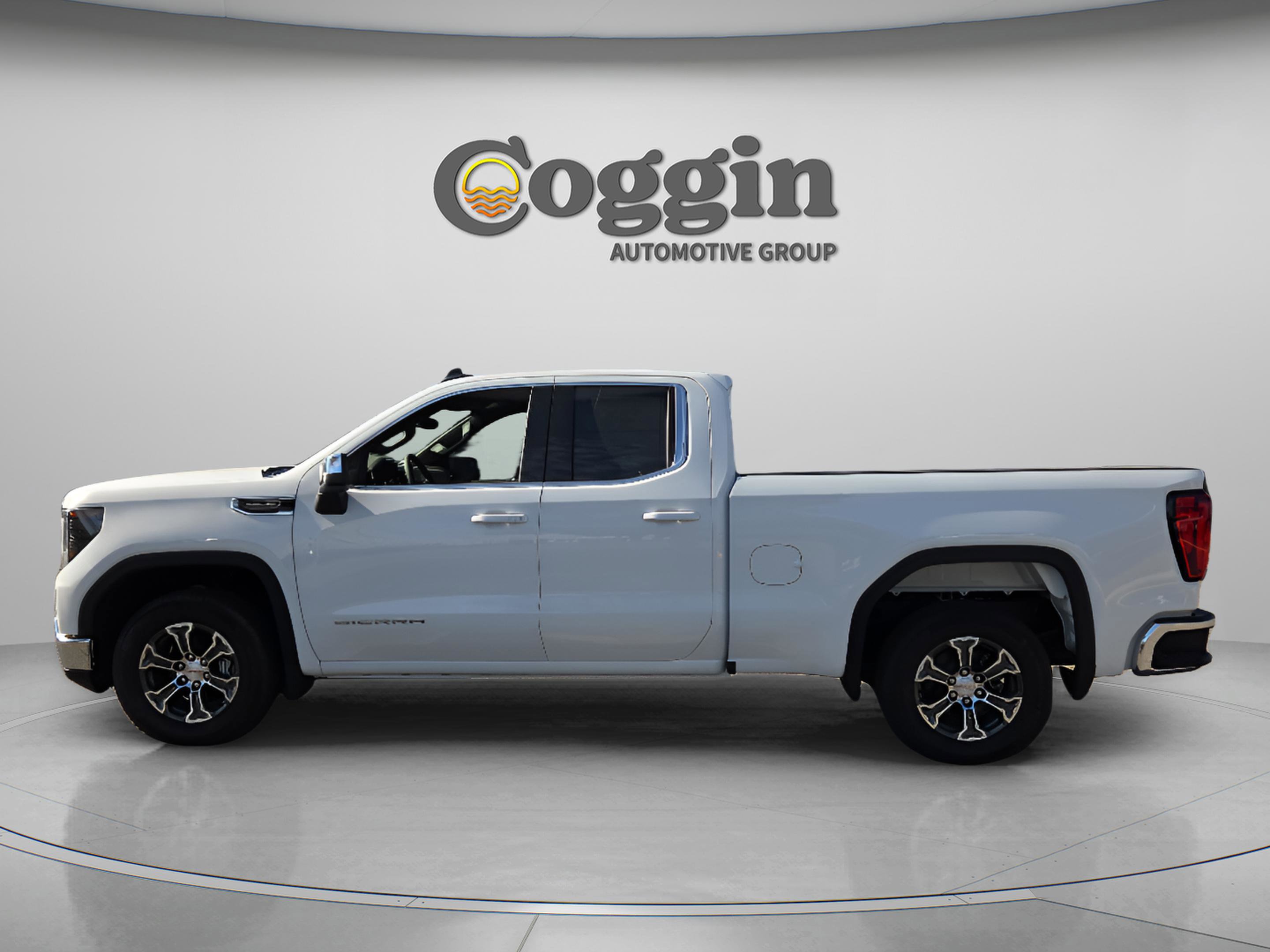 New 2026 GMC Sierra 1500 SLE w/ Max Trailering Package RWD image 2