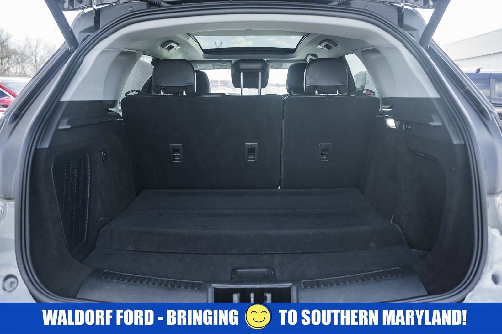 Used 2022 Lincoln Corsair Standard w/ Premium Package image 9