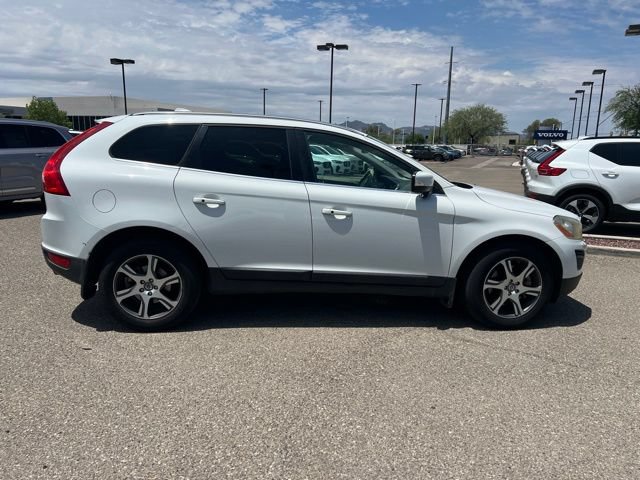 Used 2013 Volvo XC60 T6 AWD/4WD image 2