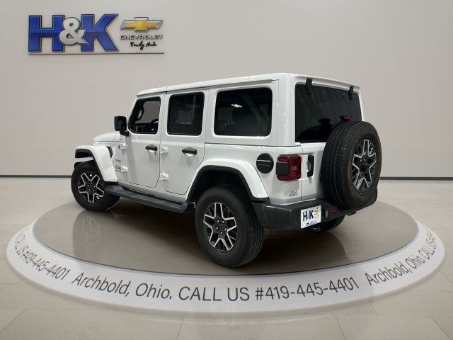 Used 2024 Jeep Wrangler Unlimited Sahara w/ Technology Group AWD/4WD image 4