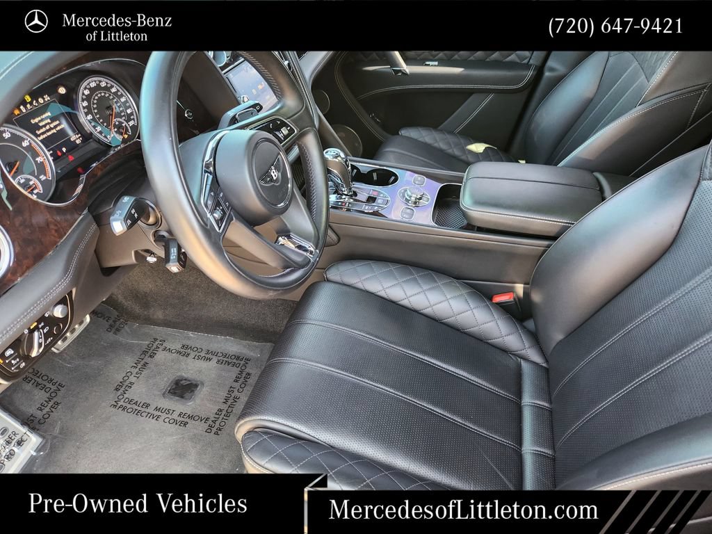 Used 2018 Bentley Bentayga AWD/4WD image 12