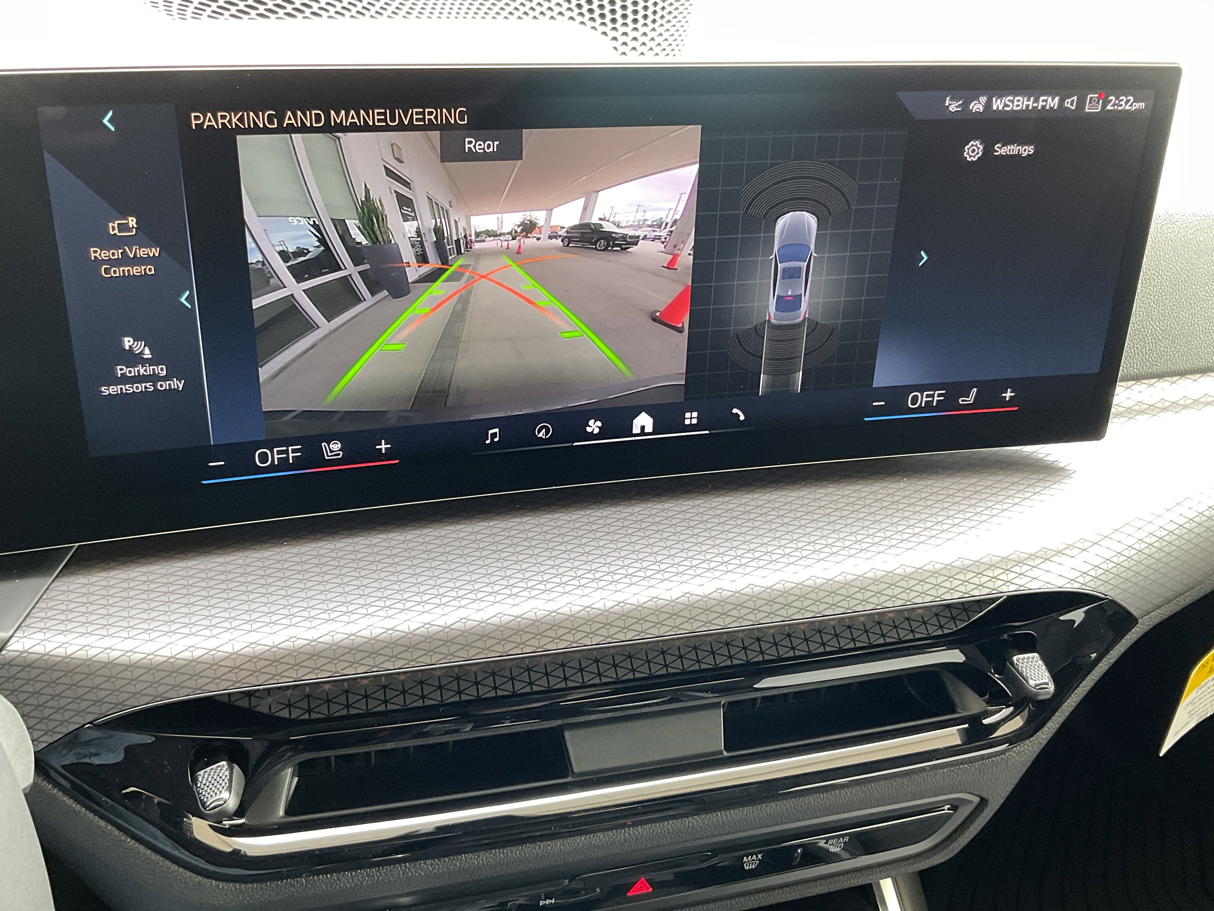 New 2026 BMW 430i Coupe w/ Premium Package image 17