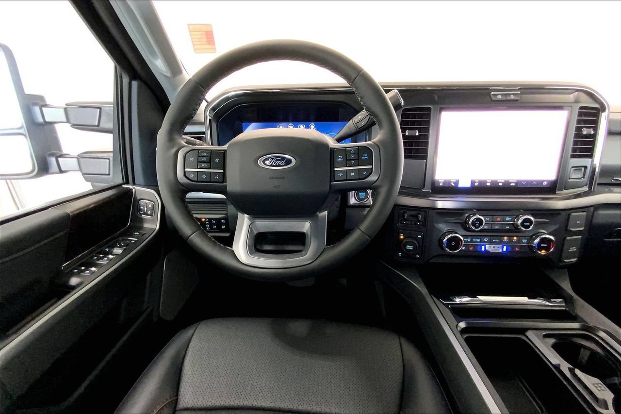 Used 2026 Ford F250 Lariat AWD/4WD image 4