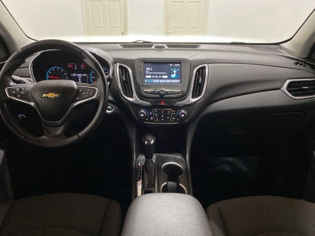 Used 2018 Chevrolet Equinox LT image 11
