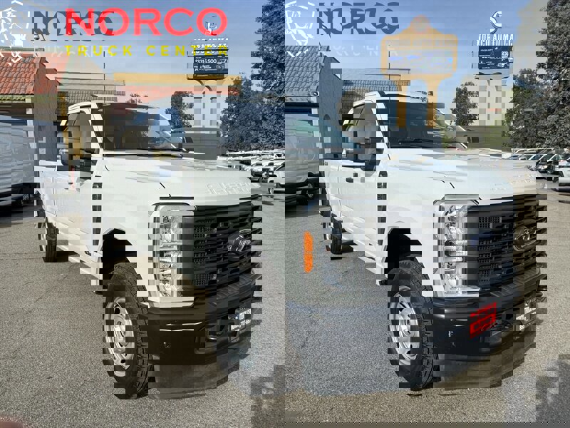 Used 2023 Ford F250 XL image 4