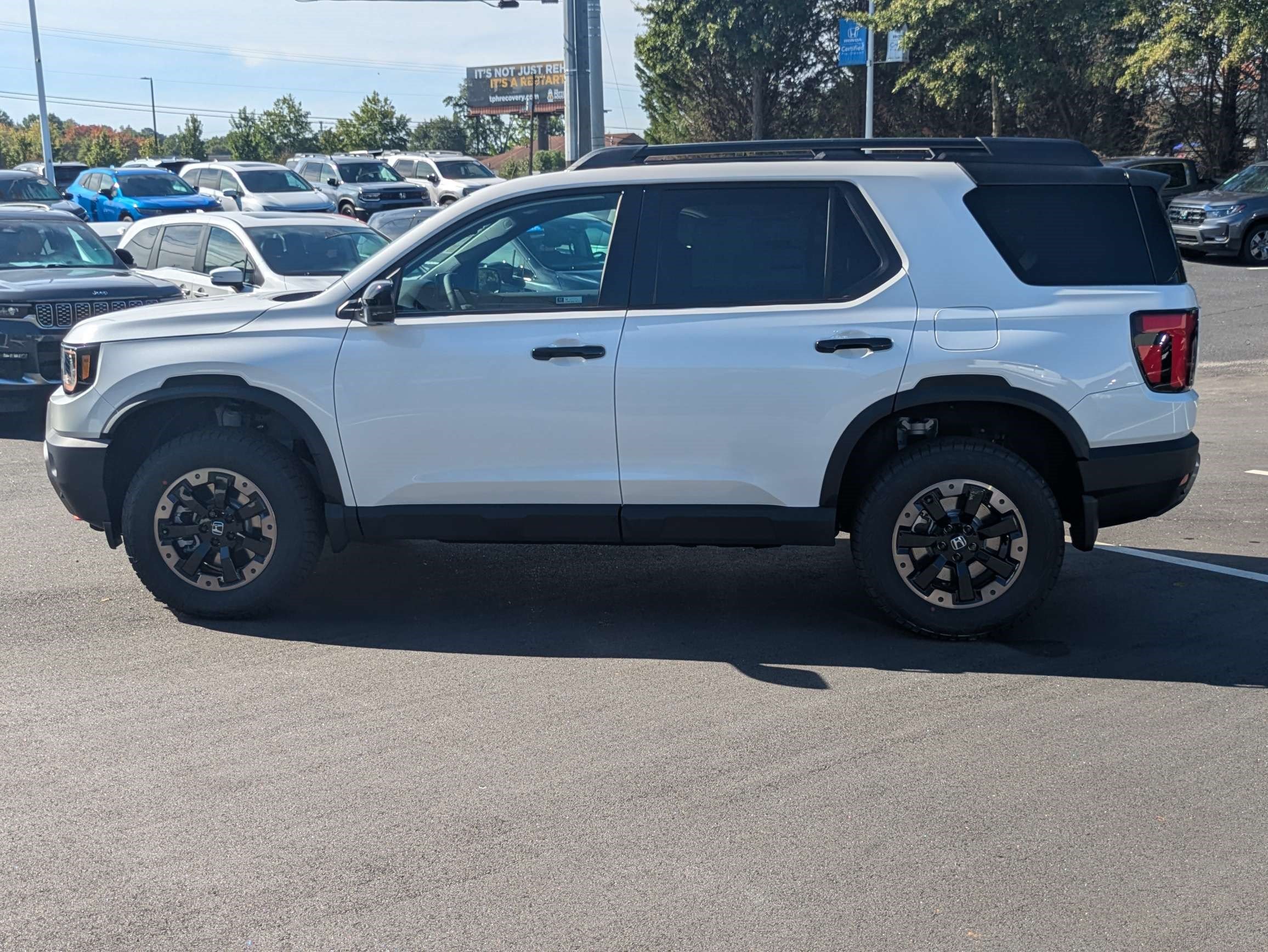 New 2027 Honda Passport TrailSport Elite image 9