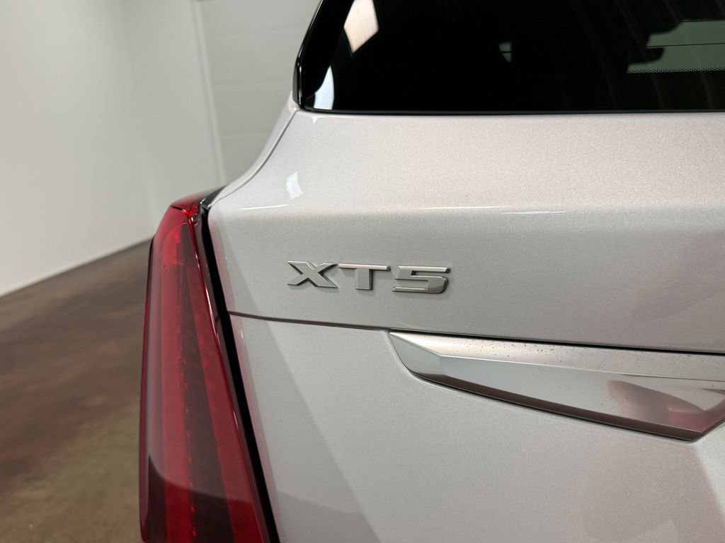 Used 2020 Cadillac XT5 Premium Luxury image 51