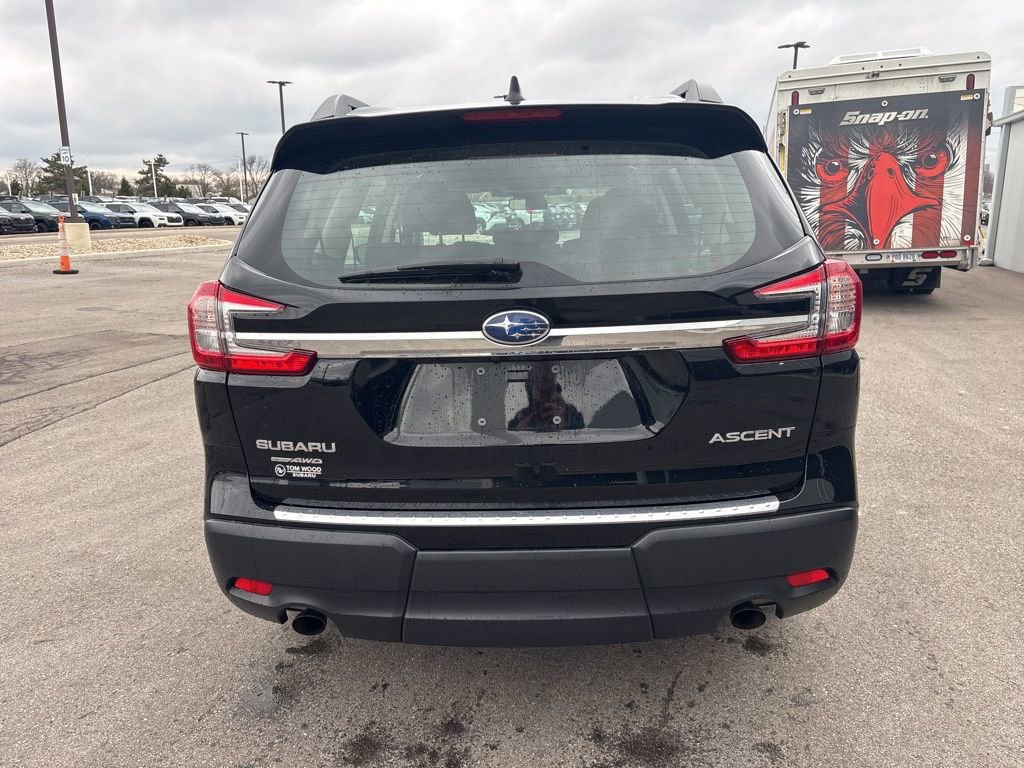 Certified 2024 Subaru Ascent 8-Passenger image 4
