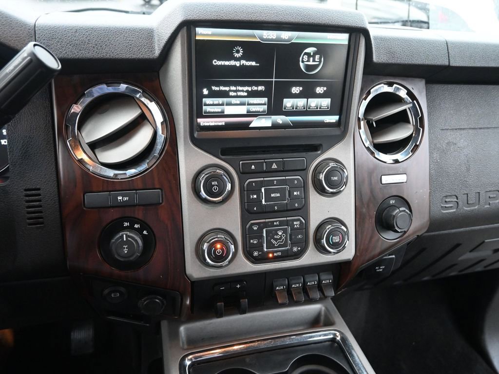 Used 2015 Ford F350 Lariat w/ Lariat Interior Package image 34