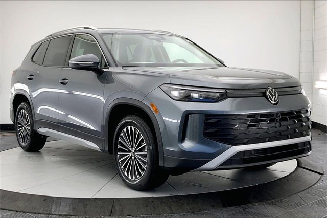 New 2026 Volkswagen Tiguan S image 1
