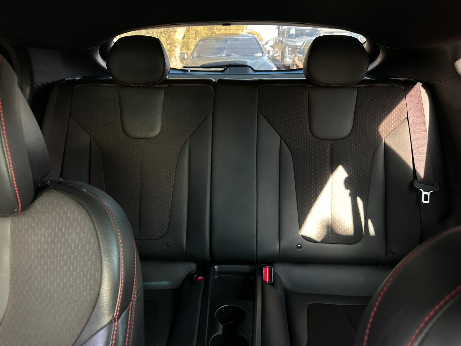 Used 2020 Hyundai Veloster Turbo FWD image 26