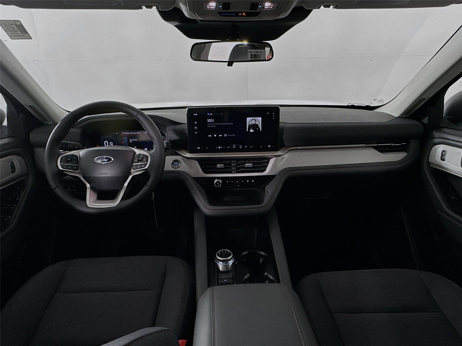 New 2026 Ford Explorer Active image 21