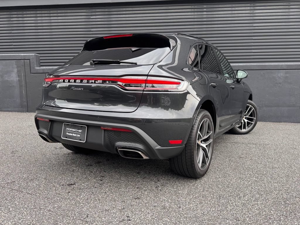 Certified 2026 Porsche Macan AWD/4WD image 10