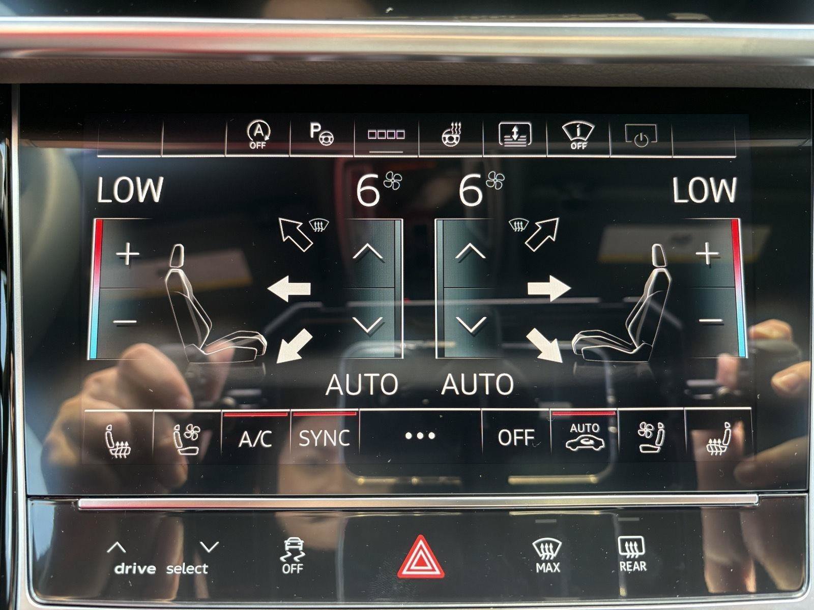 New 2026 Audi A8 L 3.0T AWD/4WD image 17