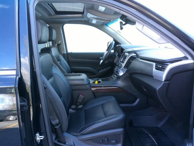 Used 2020 GMC Yukon XL SLT w/ Open Road Package AWD/4WD image 32