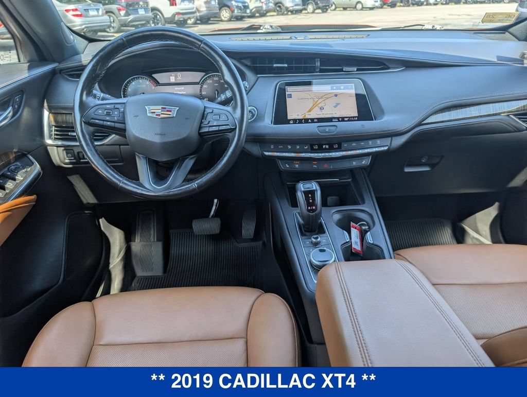 Used 2019 Cadillac XT4 Premium Luxury AWD/4WD image 19