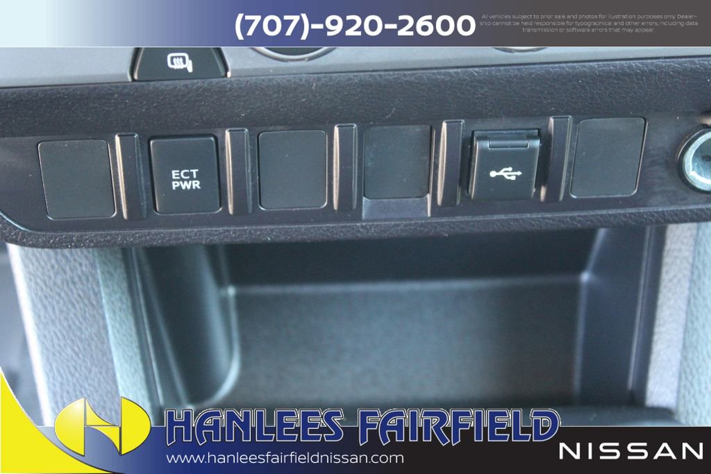 Used 2022 Toyota Tacoma SR w/ SR Convenience Package RWD image 21