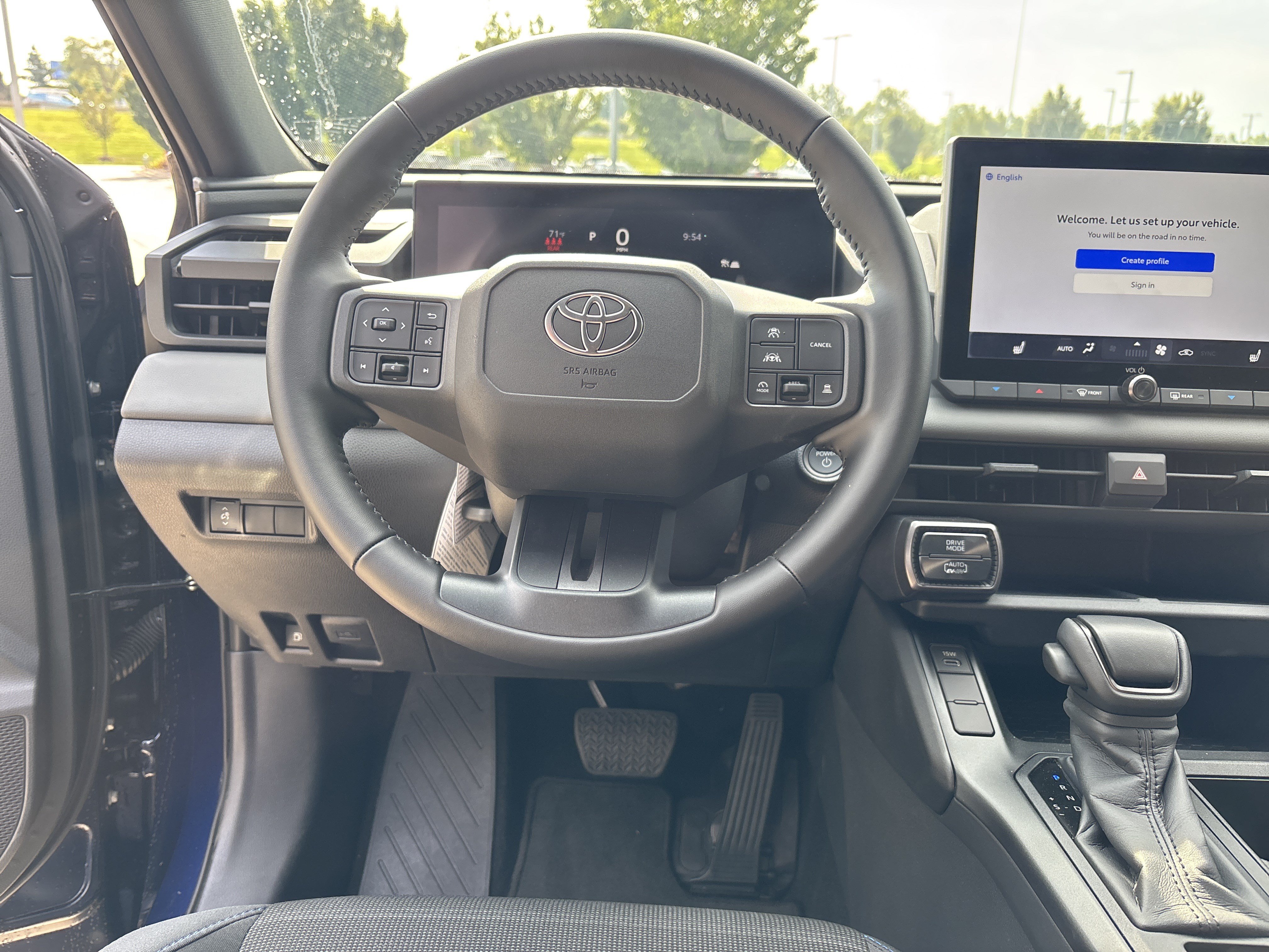 Used 2026 Toyota RAV4 SE AWD/4WD image 15