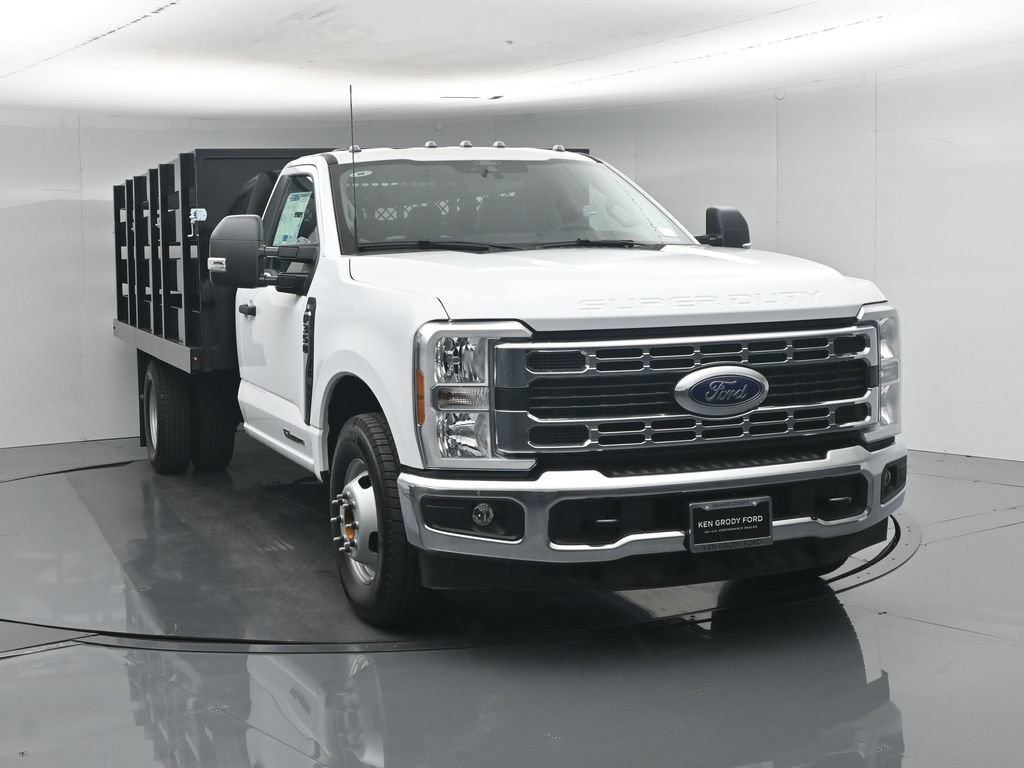 New 2026 Ford F350 XL w/ XL Chrome Package RWD image 17