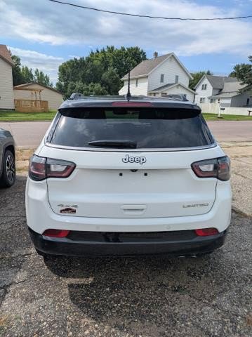 Used 2022 Jeep Compass Limited w/ Elite Group image 6